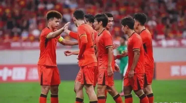 星空体育app下载-21年等来一场2比0，U17打脸国足的荒诞轮回，转播费会收益大降吗